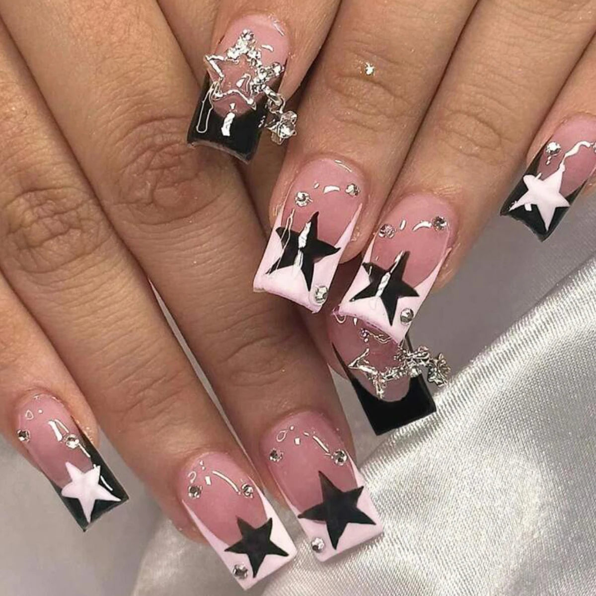 Hot New 24Pcs Long Square Red French White Border Heart Full Coverage Wearable Fake Nail Press on Nail Art